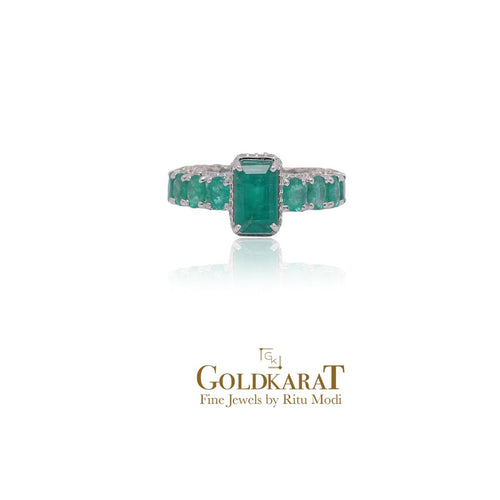 Emerald eternity Ring - GOLDKARAT